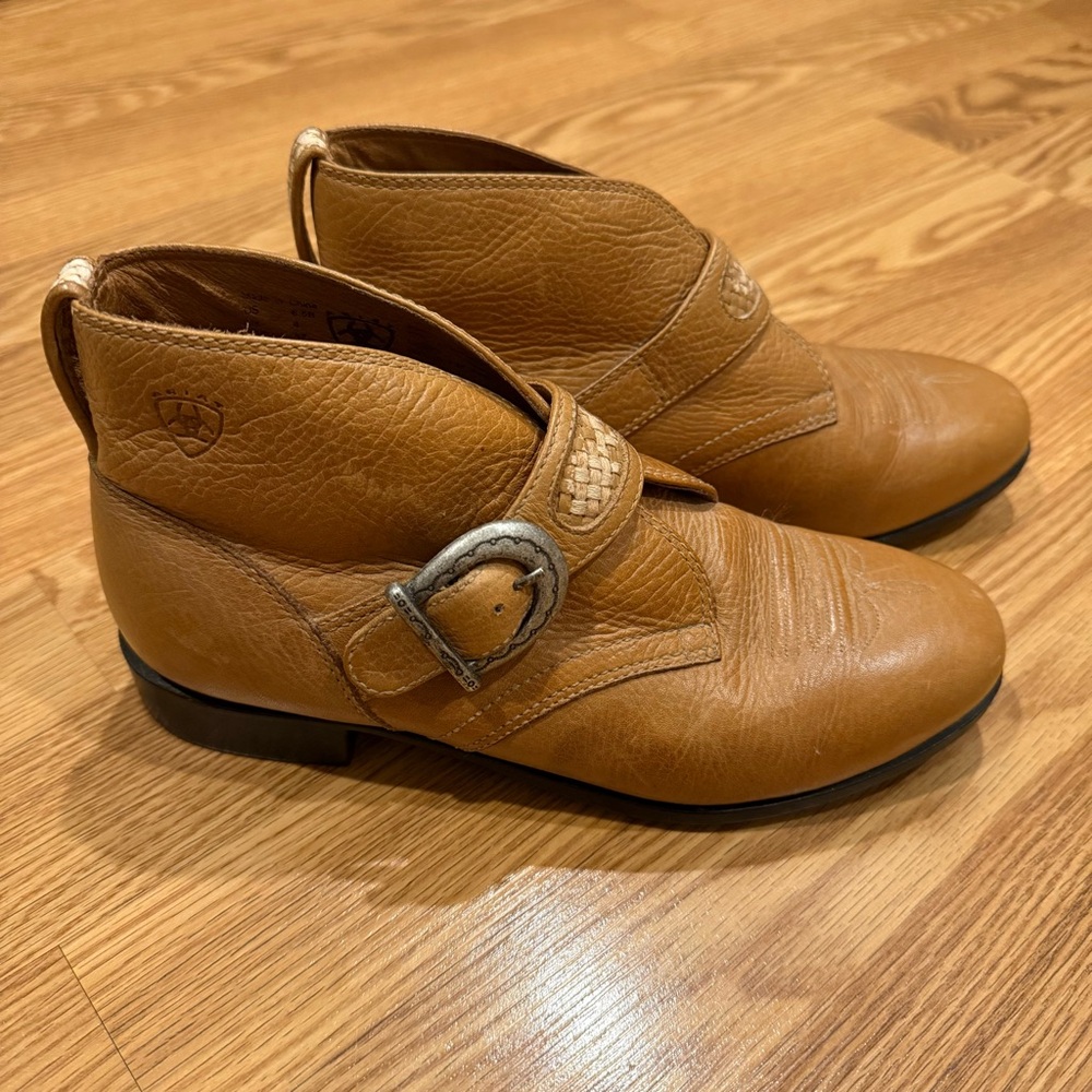 Ariat Leather Ankle Boots Juliet Strap and Buckle Tan / Light Brown Sz 6.5 M